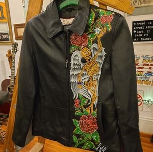 Women's size medium Wilson's leather jacket.  Hand painted, one of a kind.